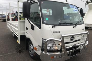 2025 Hino 616 AT 3430 WIDE STEELACE Tray