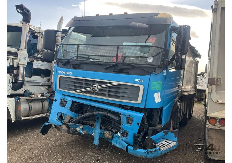 caption 2009 Volvo FM MK2 Tipper