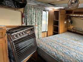 1987 Viscount  - picture0' - Click to enlarge