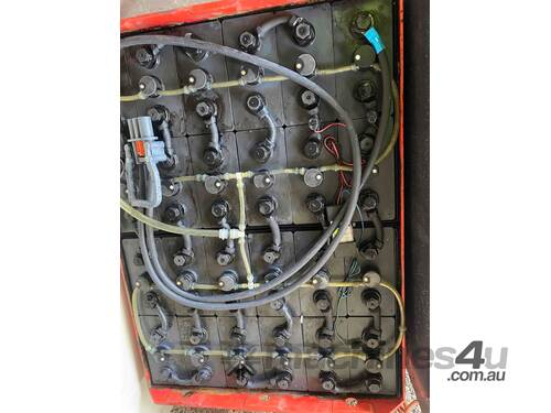 Solar Battery Lead Acid Traction 48v 620AH Watering Kit Great Power No Dead Cell