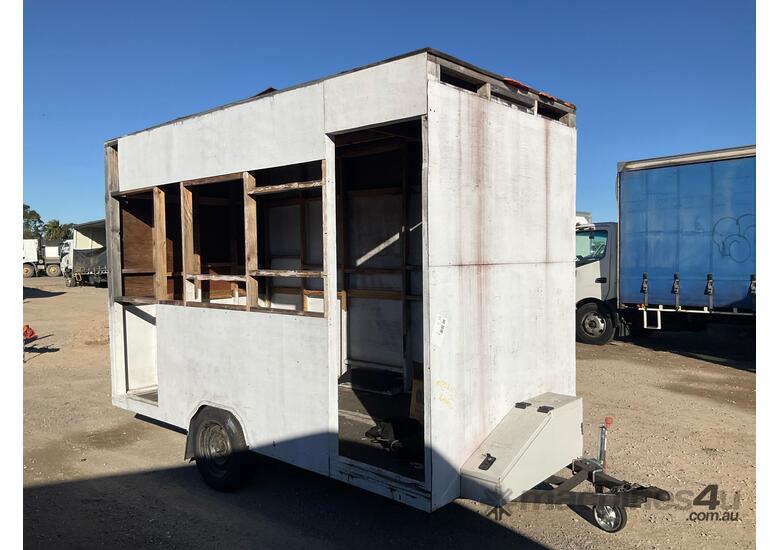 caption Unbranded Single Axle Enclosed Box Trailer