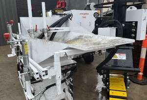 750XL Arrow Slipform Kerb machine