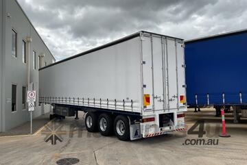 2024 Maxitrans ST3 45' Tri Axle Flat Top Curtainside B Trailer