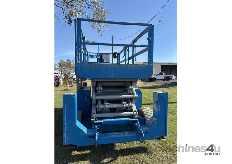 caption GENIE GS-4390 Scissor Lift