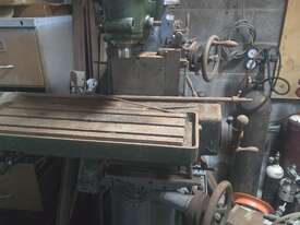 Vintage Milling Machine w Tool Sharpener  - picture0' - Click to enlarge
