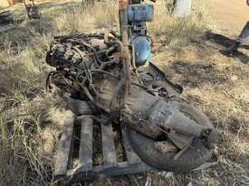 Holden HJ LS1 comes with engine - picture2' - Click to enlarge