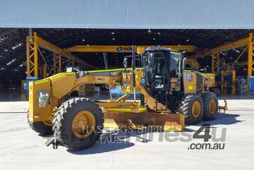 CAT 160-14 Motor Graders
