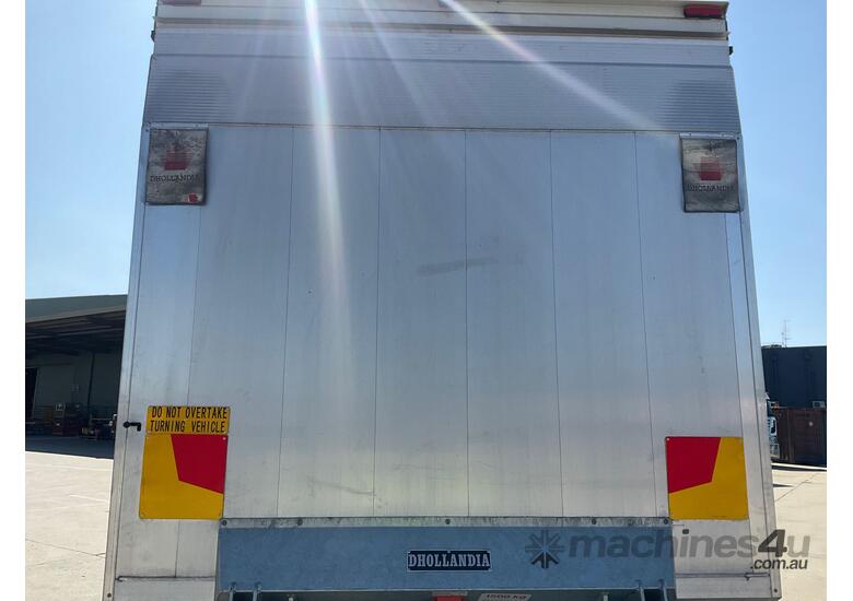 2023 Isuzu FRR 110-240 Curtainsider