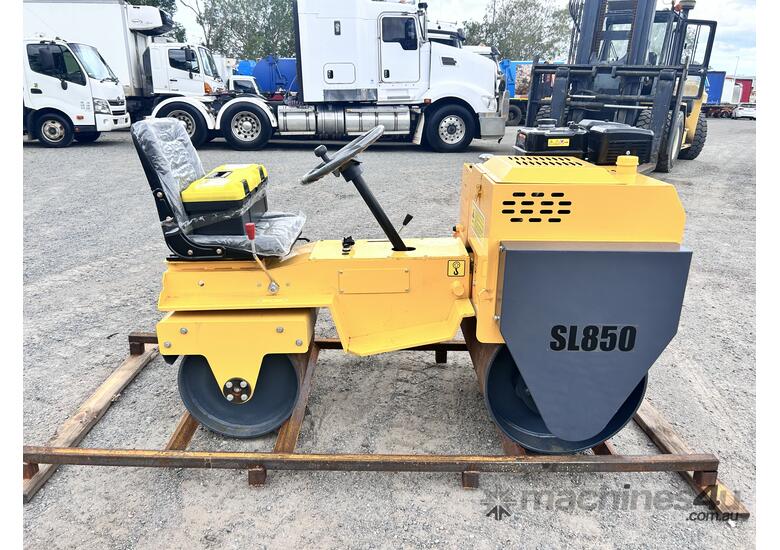 2025 SDLOOL SL850 Ride-On Vibratory Roller