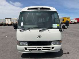 2003 Toyota Coaster 50 Series Motor Home - picture0' - Click to enlarge