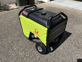 NEW PRAMAC S8000 7.2KVA PETROL GENERATOR - picture1' - Click to enlarge