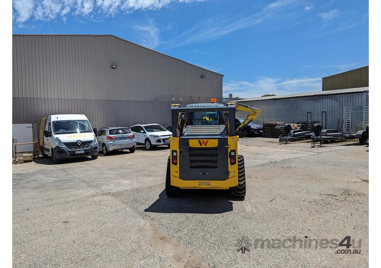 Used Wacker Neuson ST31 Compact Loader