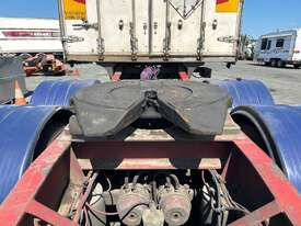 2004 Lucar Standard Tri Axle Refrigerated Pantech A Trailer - picture0' - Click to enlarge