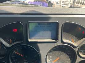 2018 Mack CMMR Granite Prime Mover - picture1' - Click to enlarge