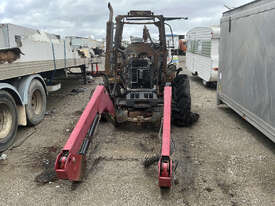 2010 Case IH Puma 140 Tractor/ Loader (4 x 4) - picture2' - Click to enlarge