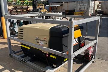 Ingersoll Rand 7/41 Only 400 Hours