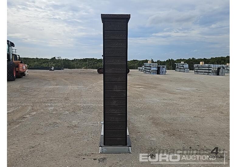 Unused 20FTx8FT Driveway Electrical Double Swing Gate c/w Remote Control 