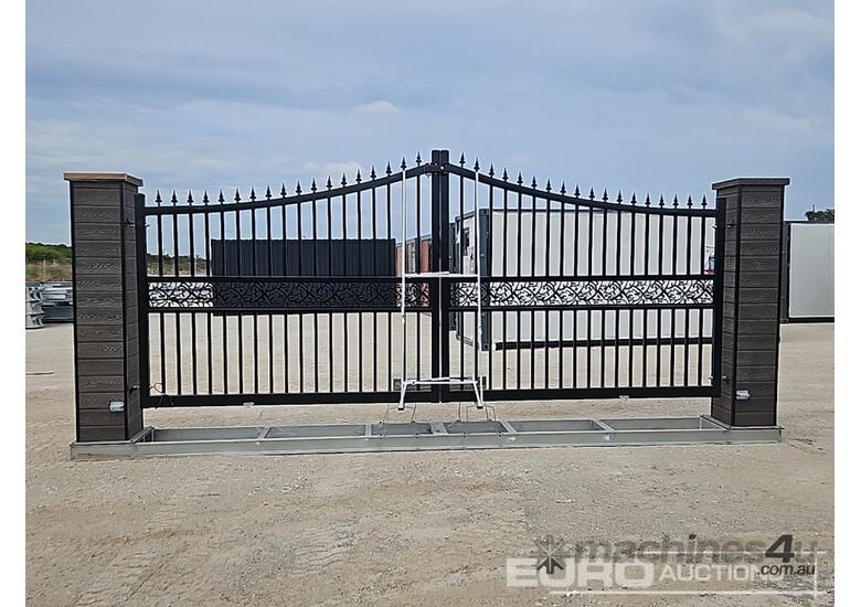 Unused 20FTx8FT Driveway Electrical Double Swing Gate c/w Remote Control 