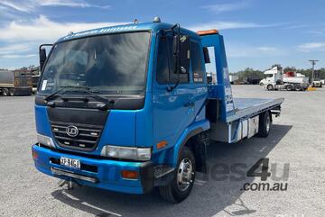 2003 Nissan UD Mk265 Tilt Tray