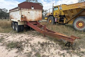 1981 Unknown Tandem Axle Pig Trailer (Tipper)