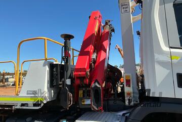 2021 Scania P320 XT Tilt Tray/Crane Truck