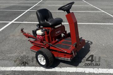 Toro Greenspro 1200, Greens Roller has 796 hours and is in great condition improve your green speed