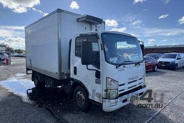 2009 Isuzu NPR NPR 200 Medium 4x2 Refrigerated Pantech (Manual) (Car Licence)