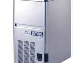 Bromic IM0018HSC-HE - Self-Contained 18kg Hollow Ice Machine - picture0' - Click to enlarge