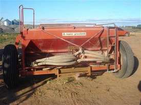 Napier 610 Air Seeder Cart Seeding/Planting Equip - picture0' - Click to enlarge