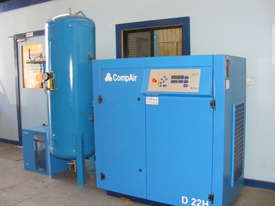 Oil Free Compressor Plant Package - Near New Cond - picture0' - Click to enlarge