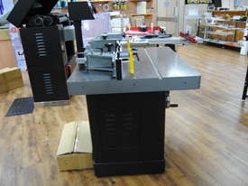 Pro Spindle Moulder - FREE SHIPPING TO LOCAL DEPOT - picture1' - Click to enlarge