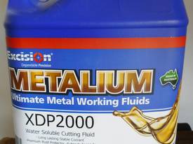 Metalium Cutting fluid 5Lt - picture0' - Click to enlarge