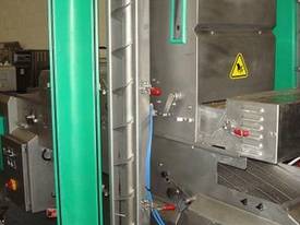 Complete 400mm frying line (electric fryer) with former - picture0' - Click to enlarge