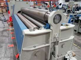Baileigh Industrial PR-10500-4 Plate Roll - picture2' - Click to enlarge