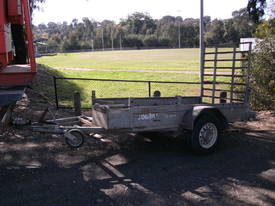 8x4 with ramp - picture0' - Click to enlarge