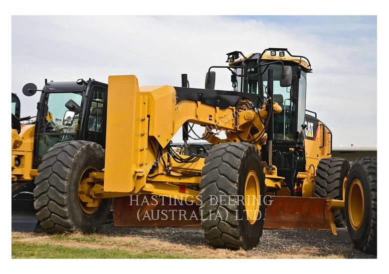 caption CATERPILLAR 14M Motor Graders