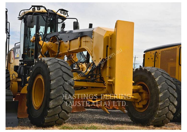 caption CATERPILLAR 14M Motor Graders