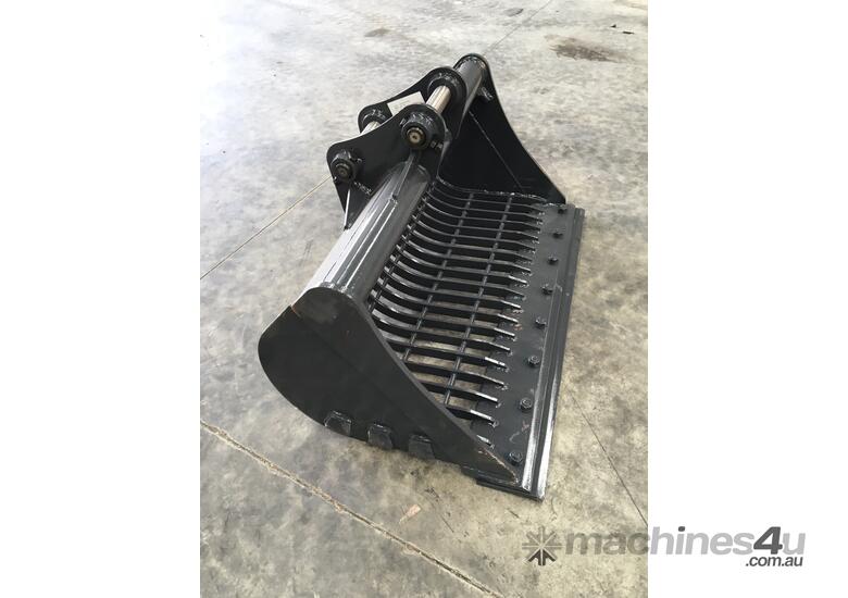 caption SIEVE BUCKET 5 TONNE SYDNEY BUCKETS