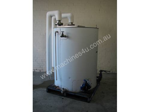 Jacketed Stainless Buffer Water Chiller Tank - 1500L