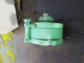 Flender Hydraulic  Motor - picture0' - Click to enlarge
