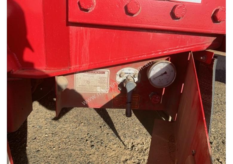 caption Moore Semi Tipper Trailer
