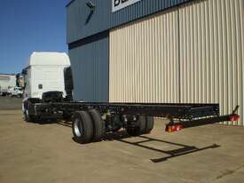 Iveco Eurocargo ML160 Cab chassis Truck - picture2' - Click to enlarge