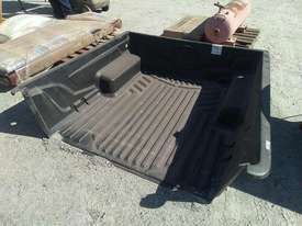 Toyota Hilux Tray Liner - picture0' - Click to enlarge