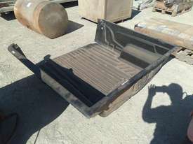 Toyota Hilux Tray Liner - picture1' - Click to enlarge