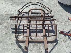 Custom Trailer Spare Tyre Rack - picture0' - Click to enlarge
