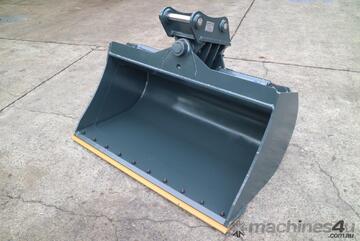 GARDNER ENGINEERING - 8-Tonne-Tilt-Bucket3