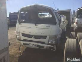 2015 Mitsubishi Canter 7/800 - picture1' - Click to enlarge