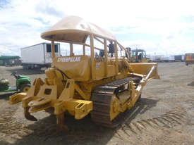Caterpillar D4D Std Tracked-Dozer Dozer - picture2' - Click to enlarge