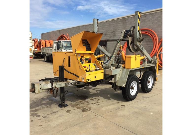 caption Redmond Gary 3.5T Duel Axel Self-loading Cable Drum Trailer