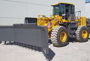 Active Machinery 5 Meter (16 Foot) Stick Rake | Heavy-Duty Design for Efficient Clearing